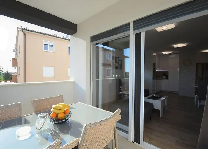 Valux Apartamento Pula